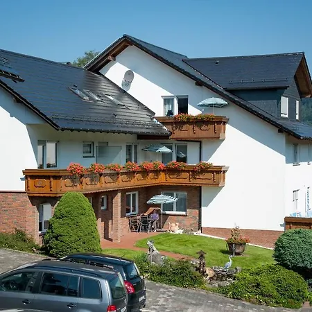 Aritee Sonnenschein * Willingen (Upland)